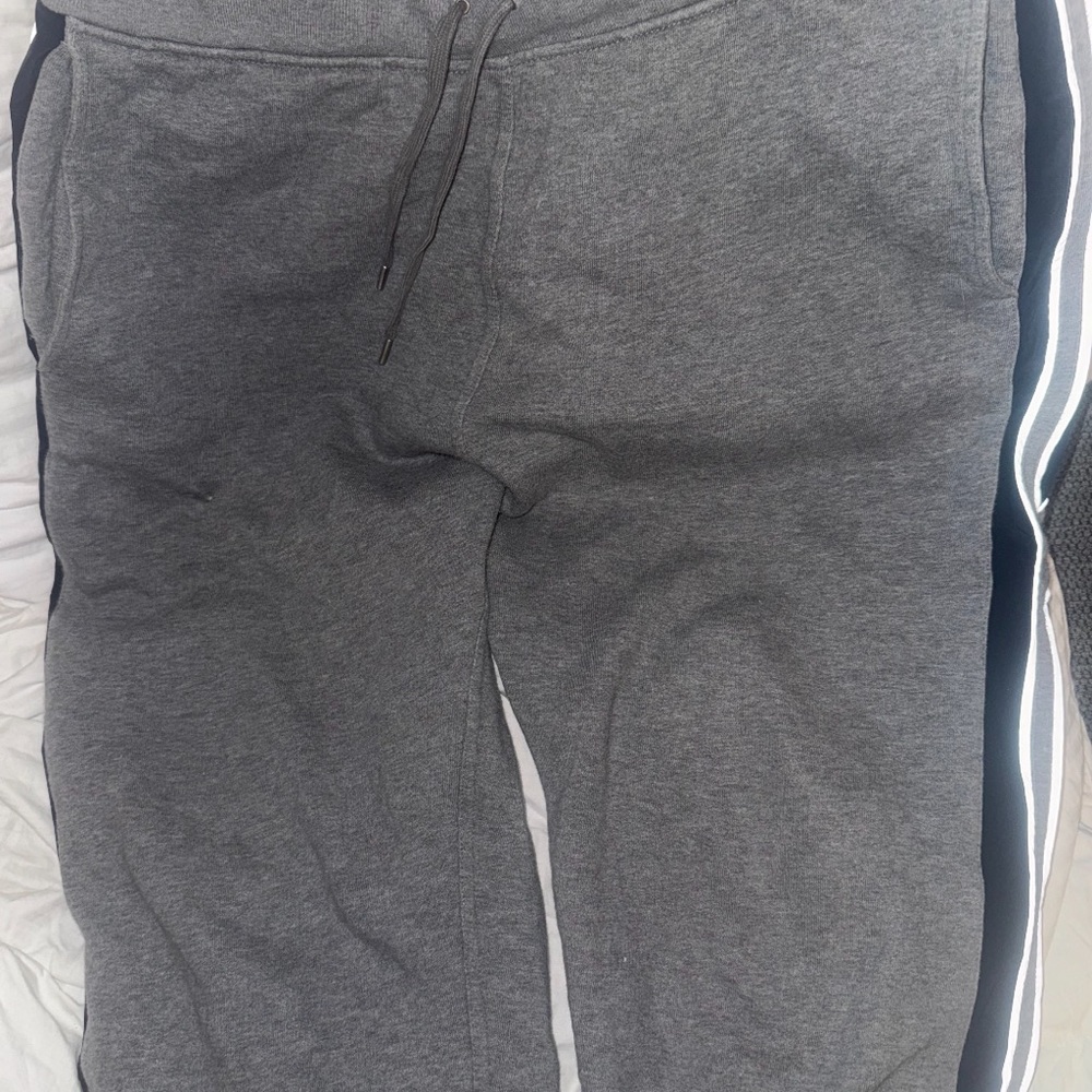 Hermes Gray Joggers with White and Black Stripes - Picture 4 of 7